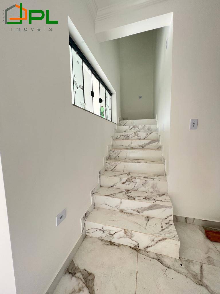 Sobrado à venda com 3 quartos, 103m² - Foto 4