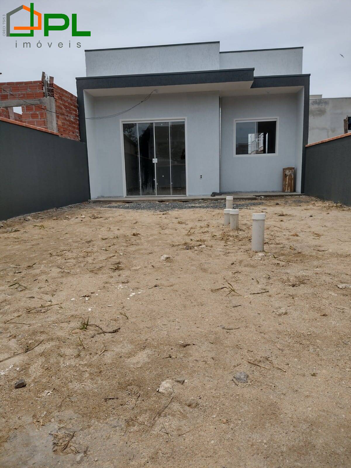 Casa à venda com 3 quartos, 68m² - Foto 5