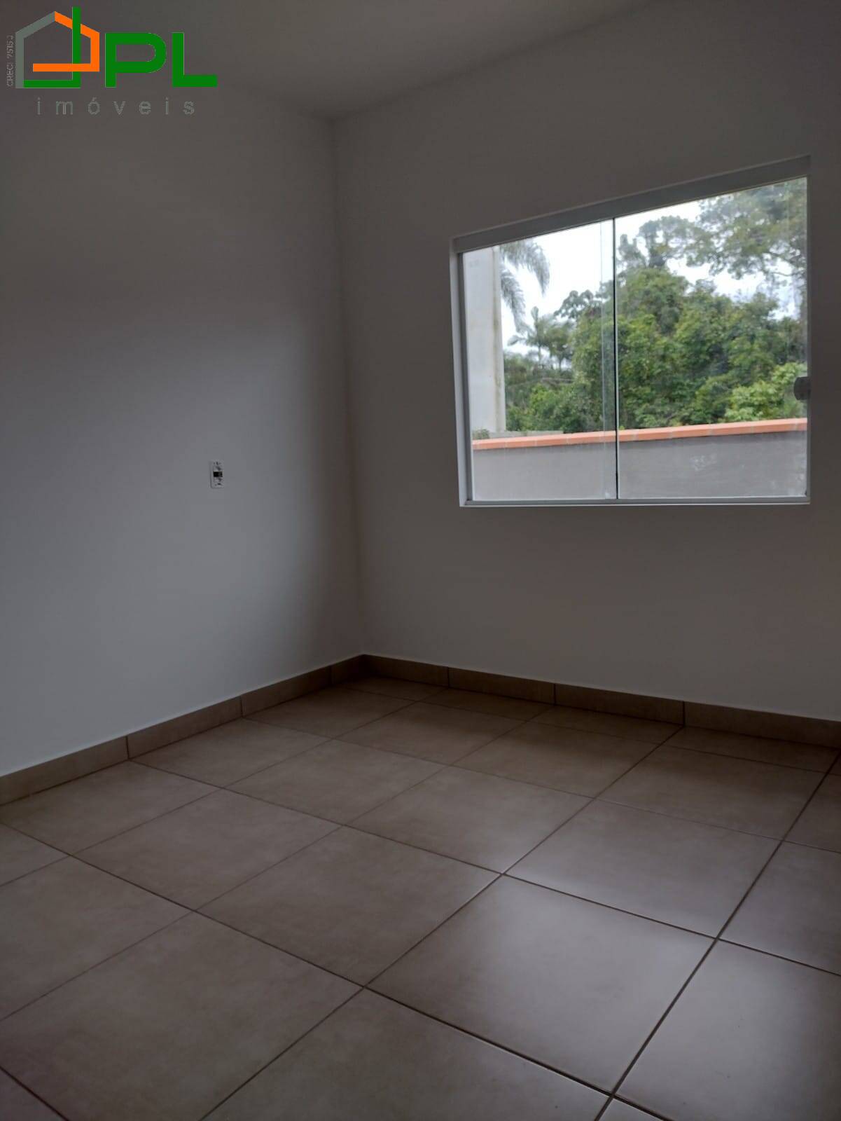 Casa à venda com 3 quartos, 68m² - Foto 14