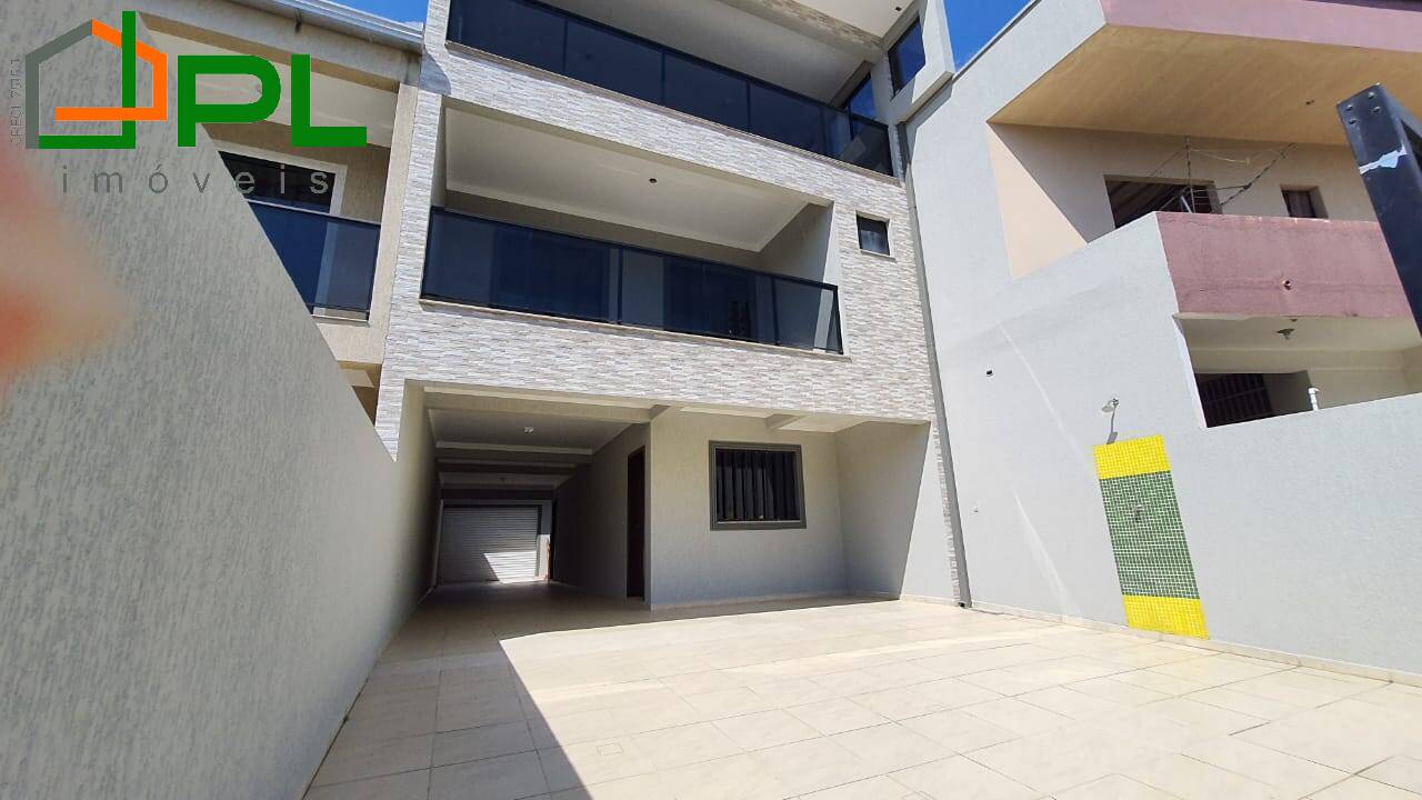 Sobrado à venda com 4 quartos, 230m² - Foto 1