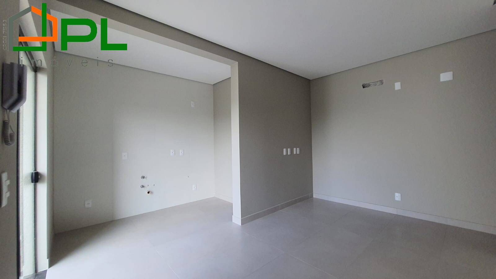 Apartamento à venda com 2 quartos, 55m² - Foto 4