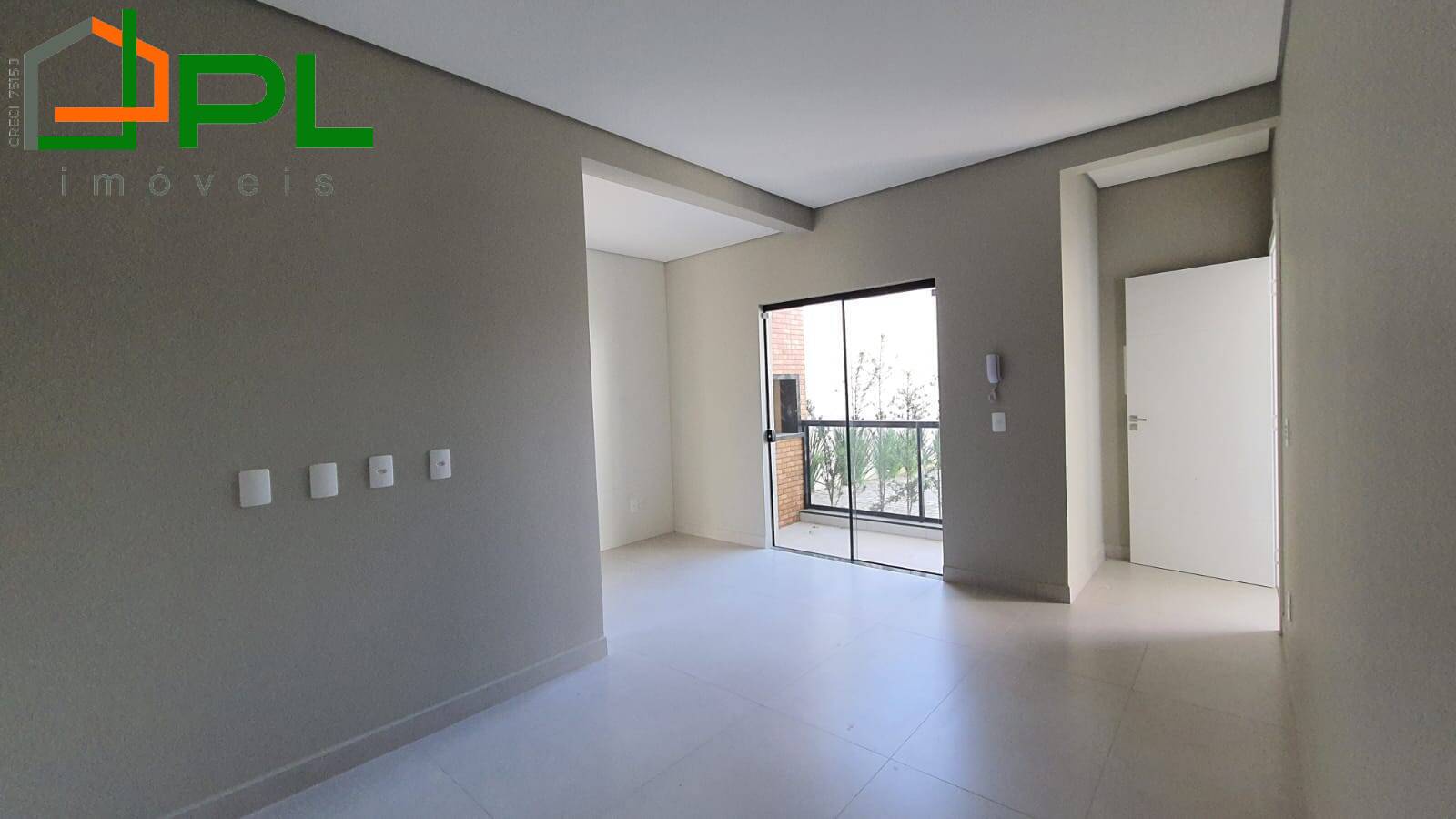 Apartamento à venda com 2 quartos, 55m² - Foto 3