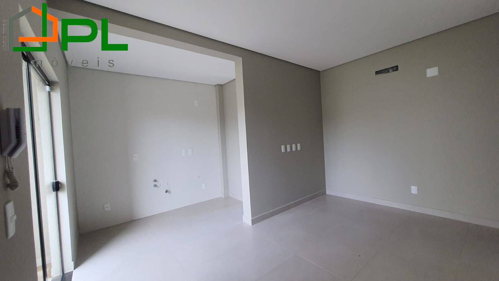 Apartamento à venda com 2 quartos, 55m² - Foto 4