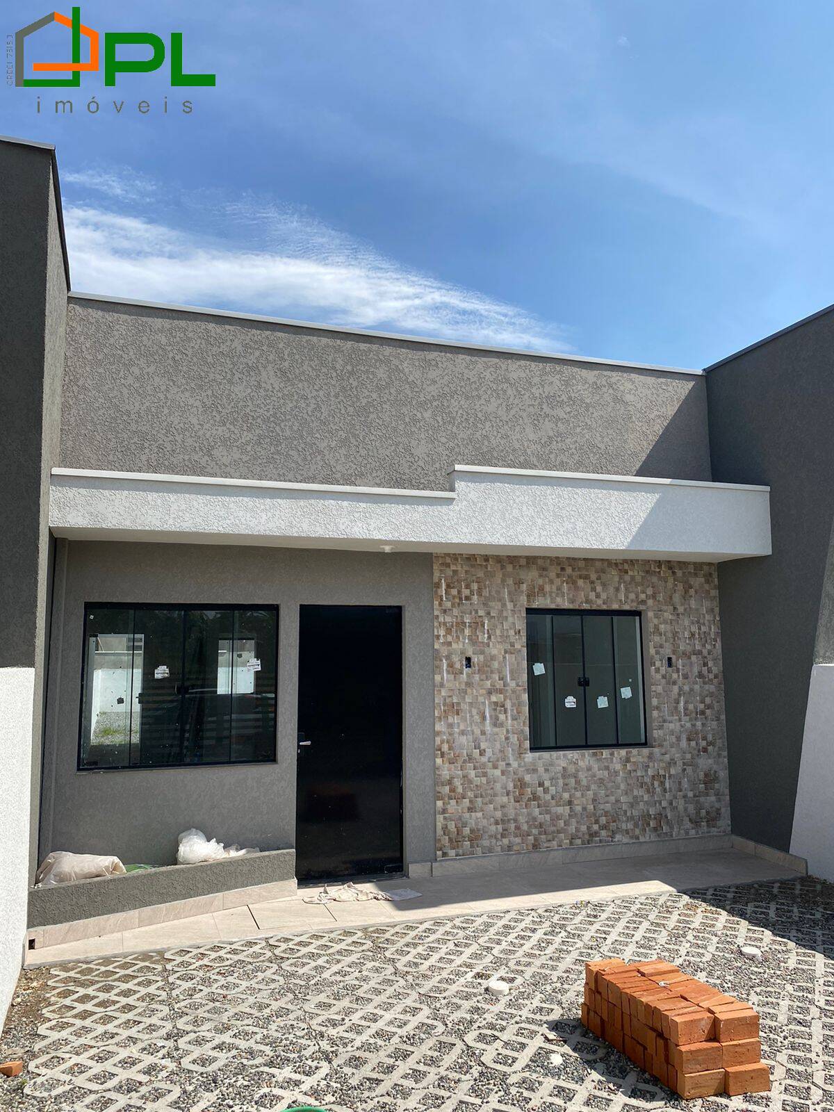 Casa à venda com 3 quartos, 62m² - Foto 4