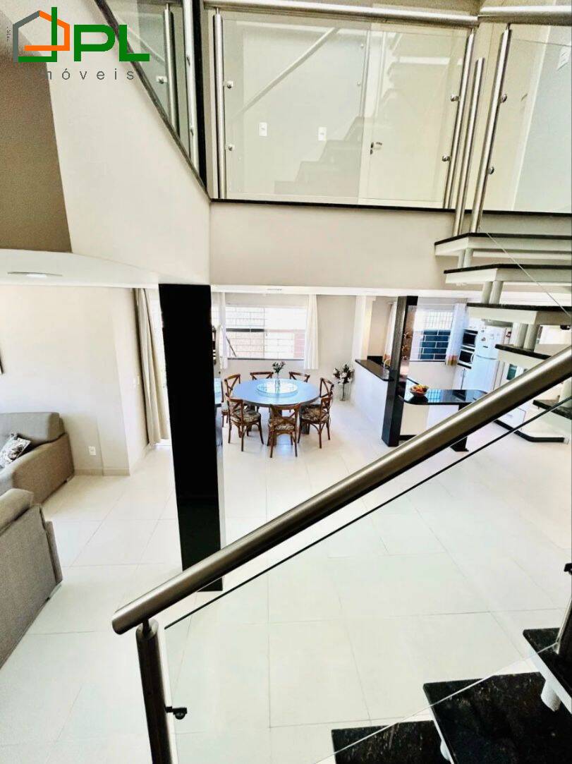 Sobrado à venda com 5 quartos, 280m² - Foto 15