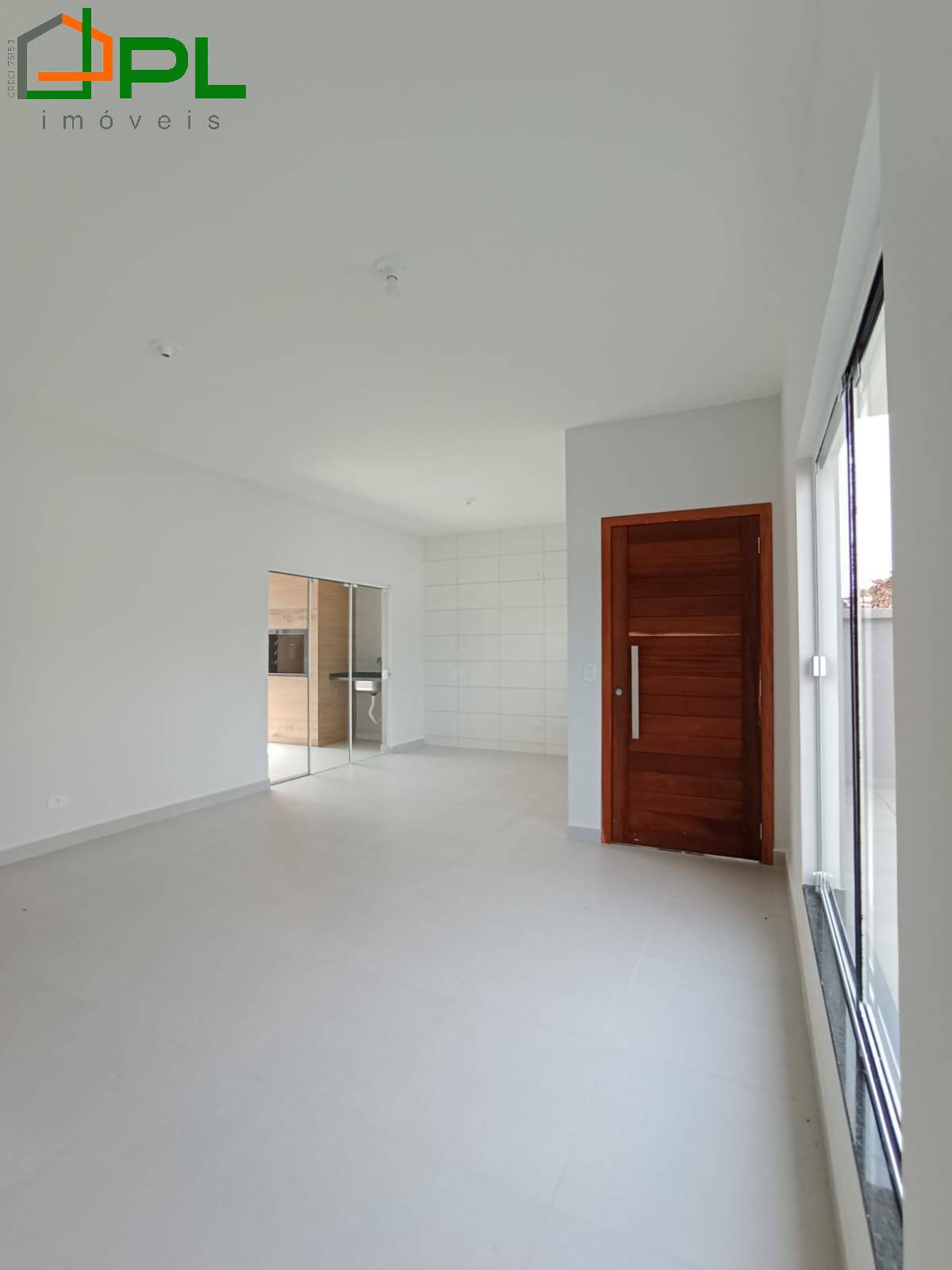 Casa à venda com 3 quartos, 28m² - Foto 3