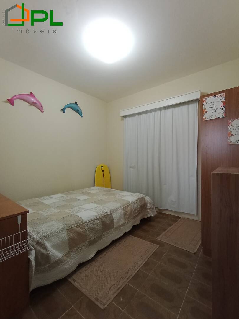 Casa à venda com 3 quartos, 109m² - Foto 12