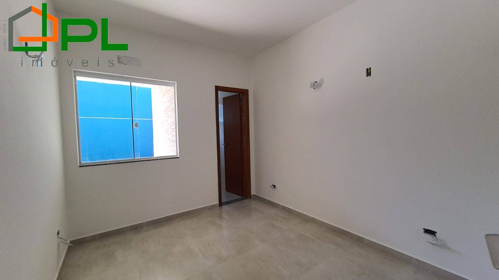 Casa à venda com 3 quartos, 90m² - Foto 6